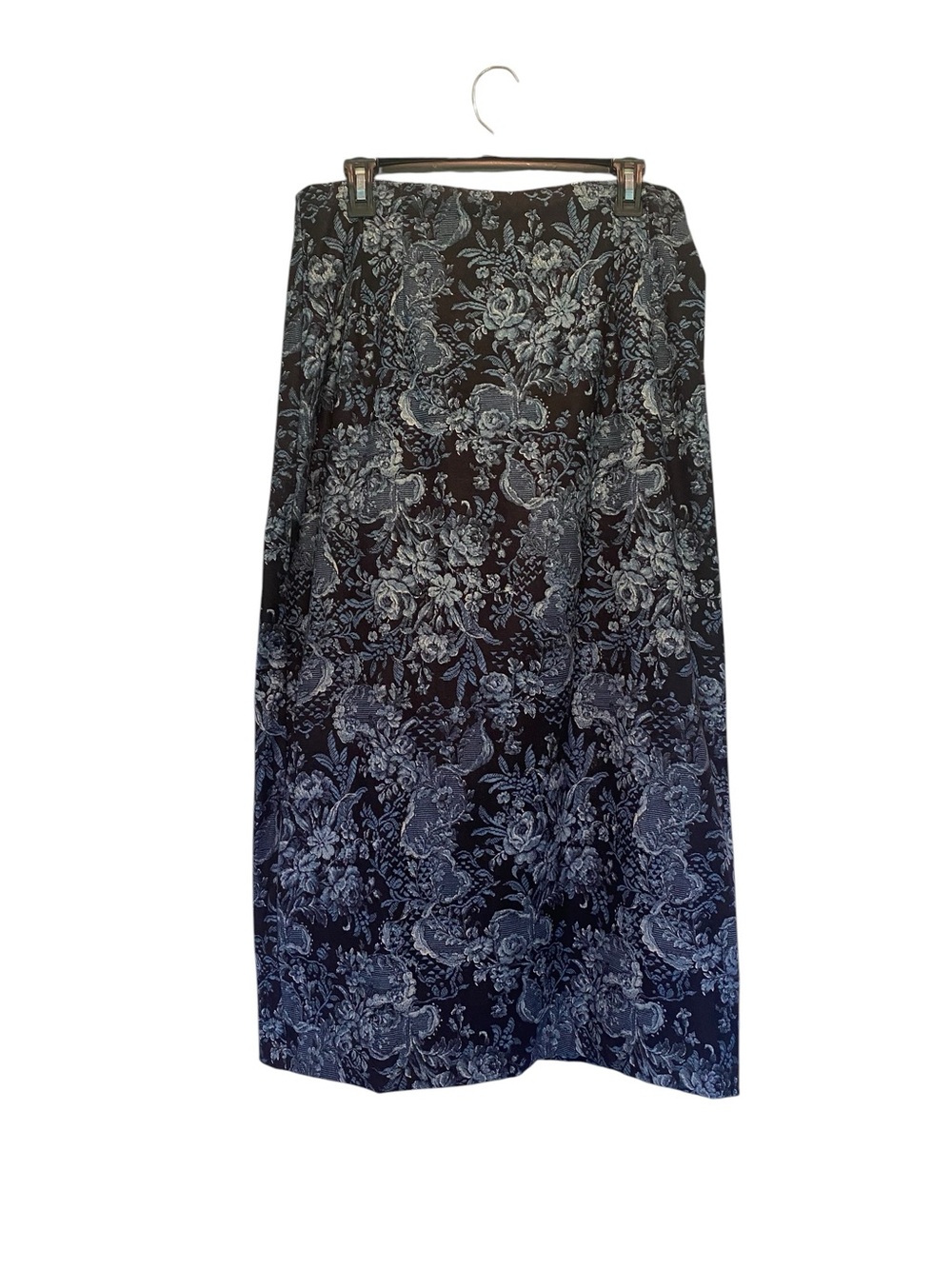 Vintage Briggs New York Women's 12 Black Maxi Skirt Light Blue Paisley Floral